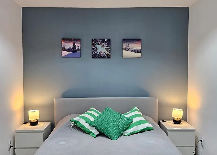 Romantic Studio - Gara De Nord